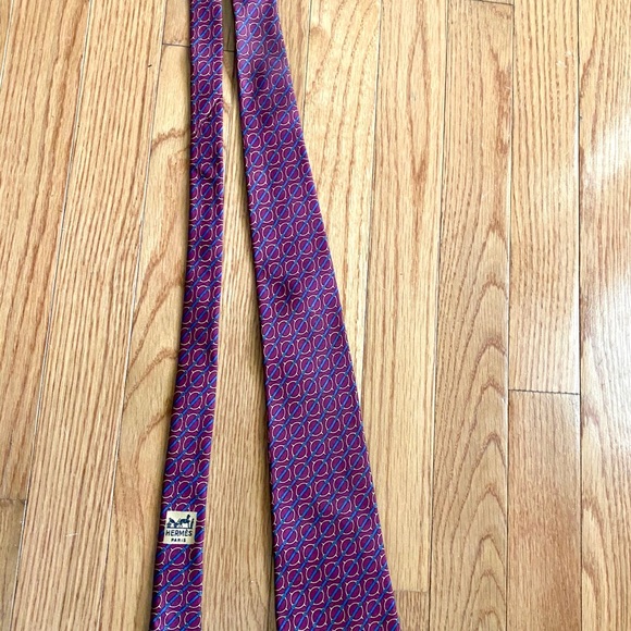 Necktie - Picture 3 of 6
